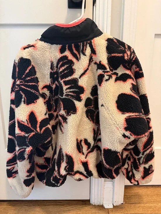 FP Movement by Free People Floral Sherpa Pullover Jacket in Cream, Black & Coral - Picture 4 of 4